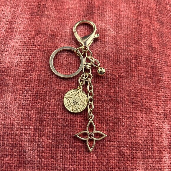 STAR AND CLOVER Bag Charm Gold Tone⭐ - Picture 1 of 7